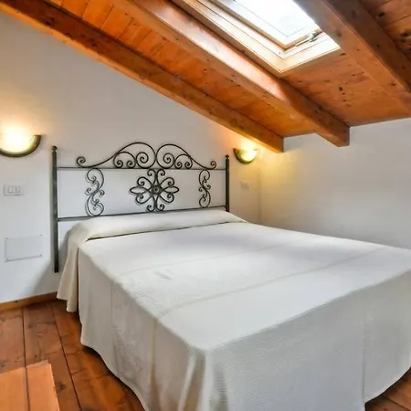 Su Ghindalu 3* Villanova Monteleone