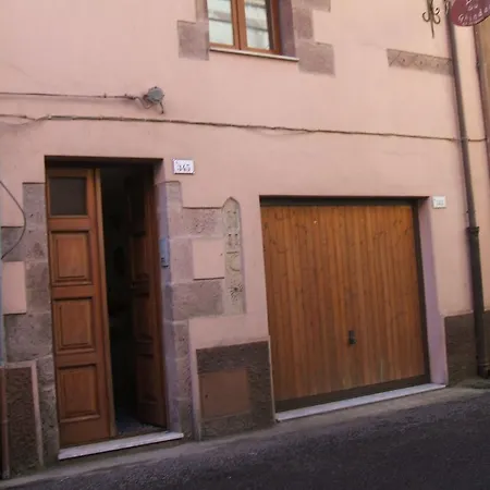 Guest house Su Ghindalu Guesthouse 3*