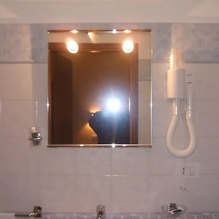 Su Ghindalu Guesthouse Guest house 3*