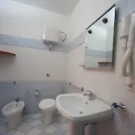 Su Ghindalu 3*